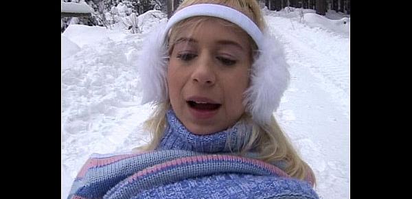  Busty teen Yvonne toy pussy in snow